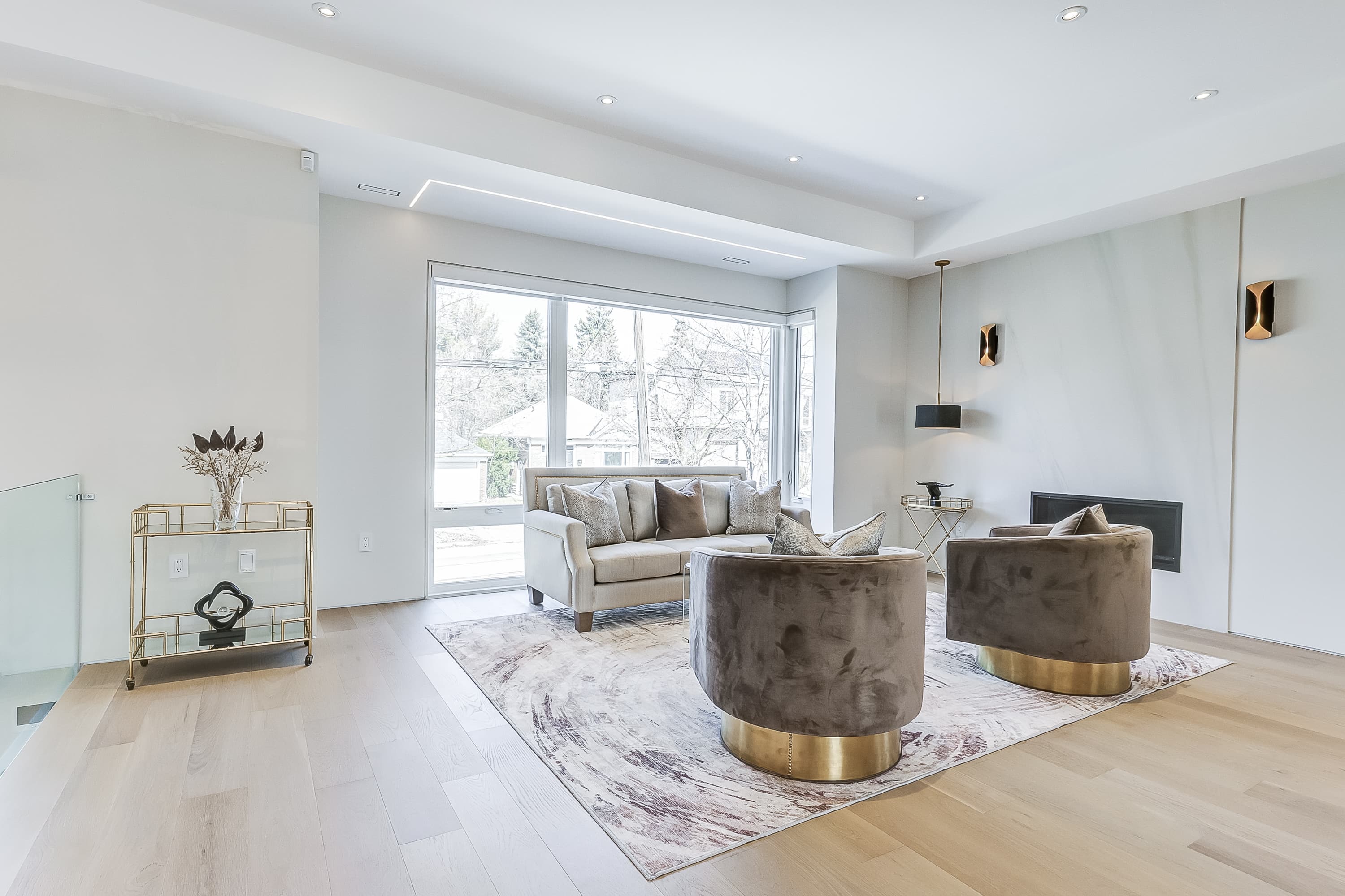 Poyntz Avenue, living room with marble fireplace